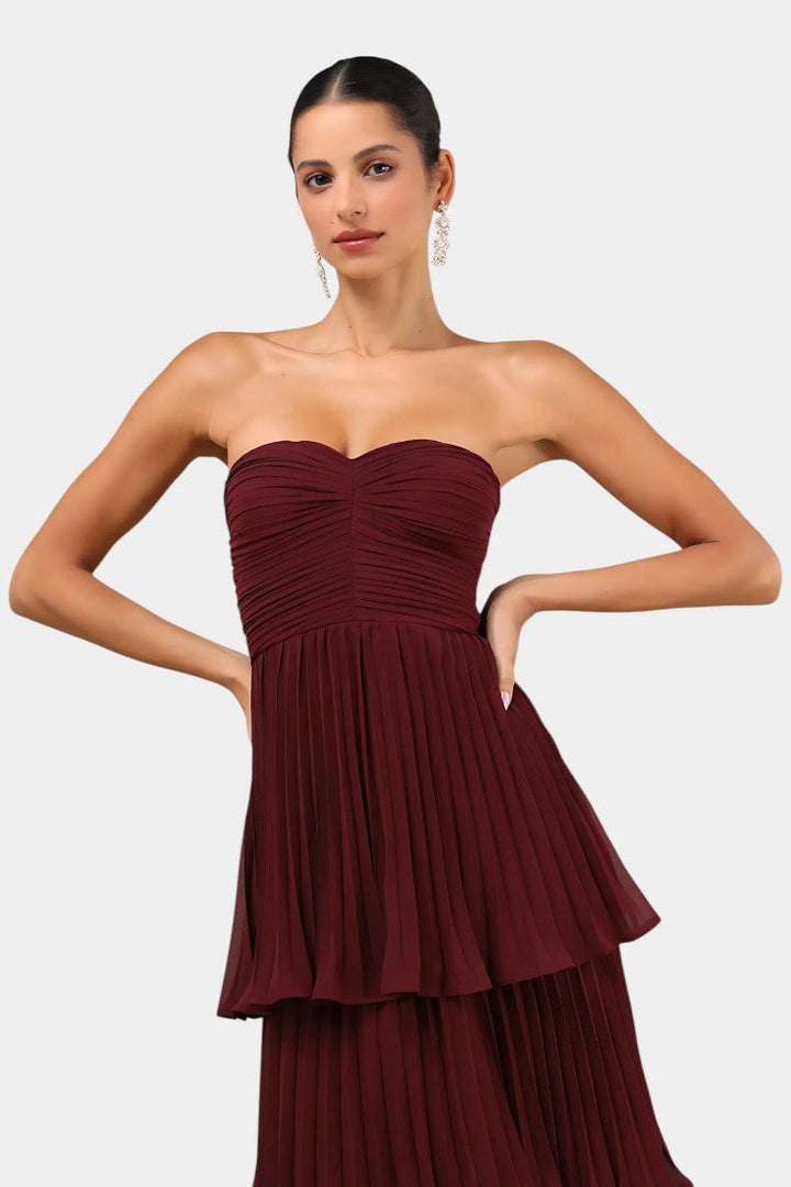 Juuni - Kleit Volanitega ja Ilma Rinnapitsita