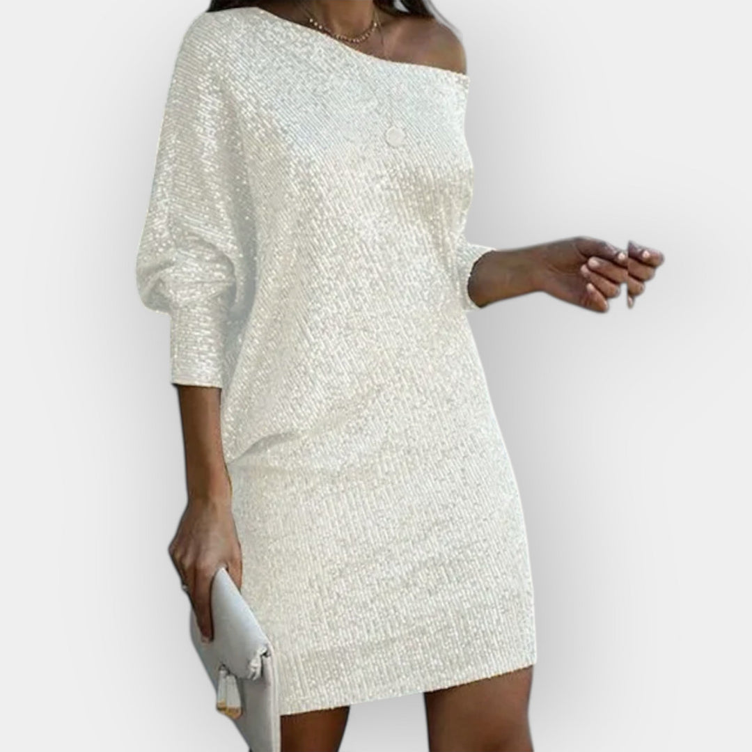 Večerna Obleka s Podaljšanimi Svetlečimi Elementi