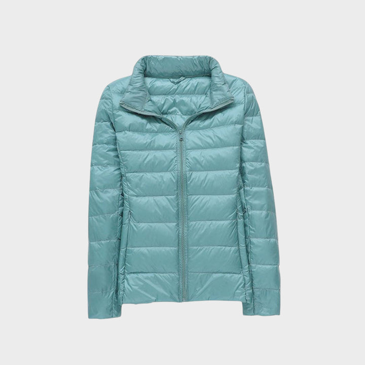 Ela - Nova Ultralahka Jakna Z Belimi Račjimi Perji