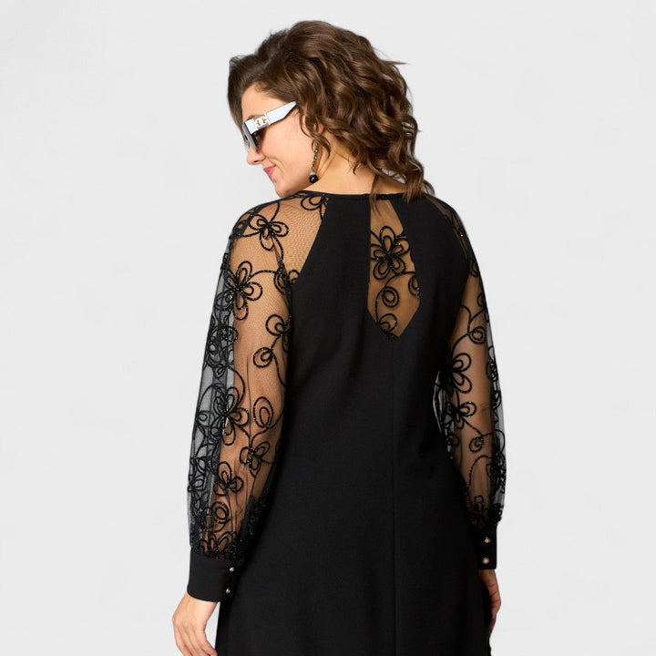 Danijela - Elegantna Obleka s Čipkastim Detaljima