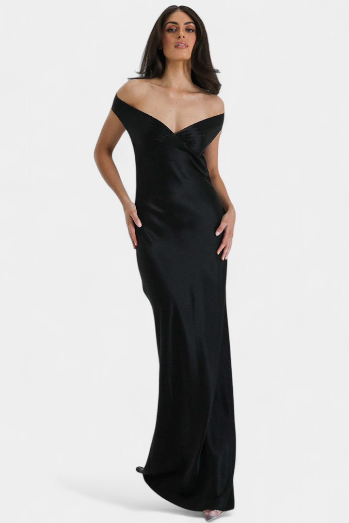 Blerina - Ilma Varrukateta Riided