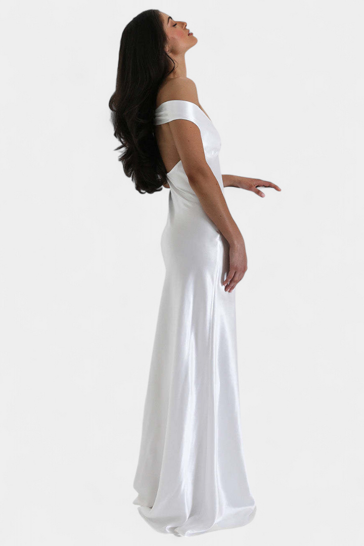 Blerina - Ilma Varrukateta Riided