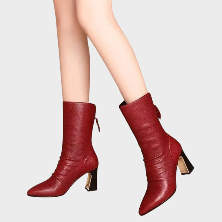 Orla - Elegantne čevlje s koničastim peto